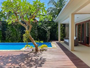 merbau luxurious villa senggigi by the lavana 5 bedroom villa