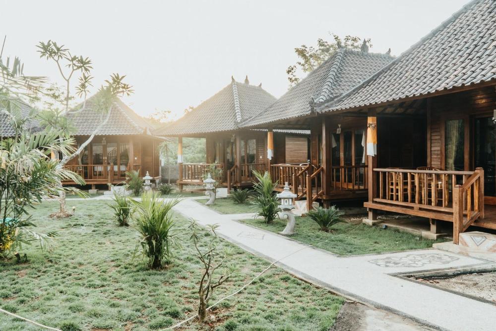 the lavana jhonny kibung villas lembongan