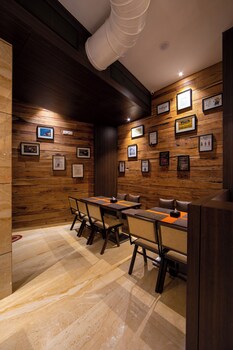 hotel laxvas the business hotel