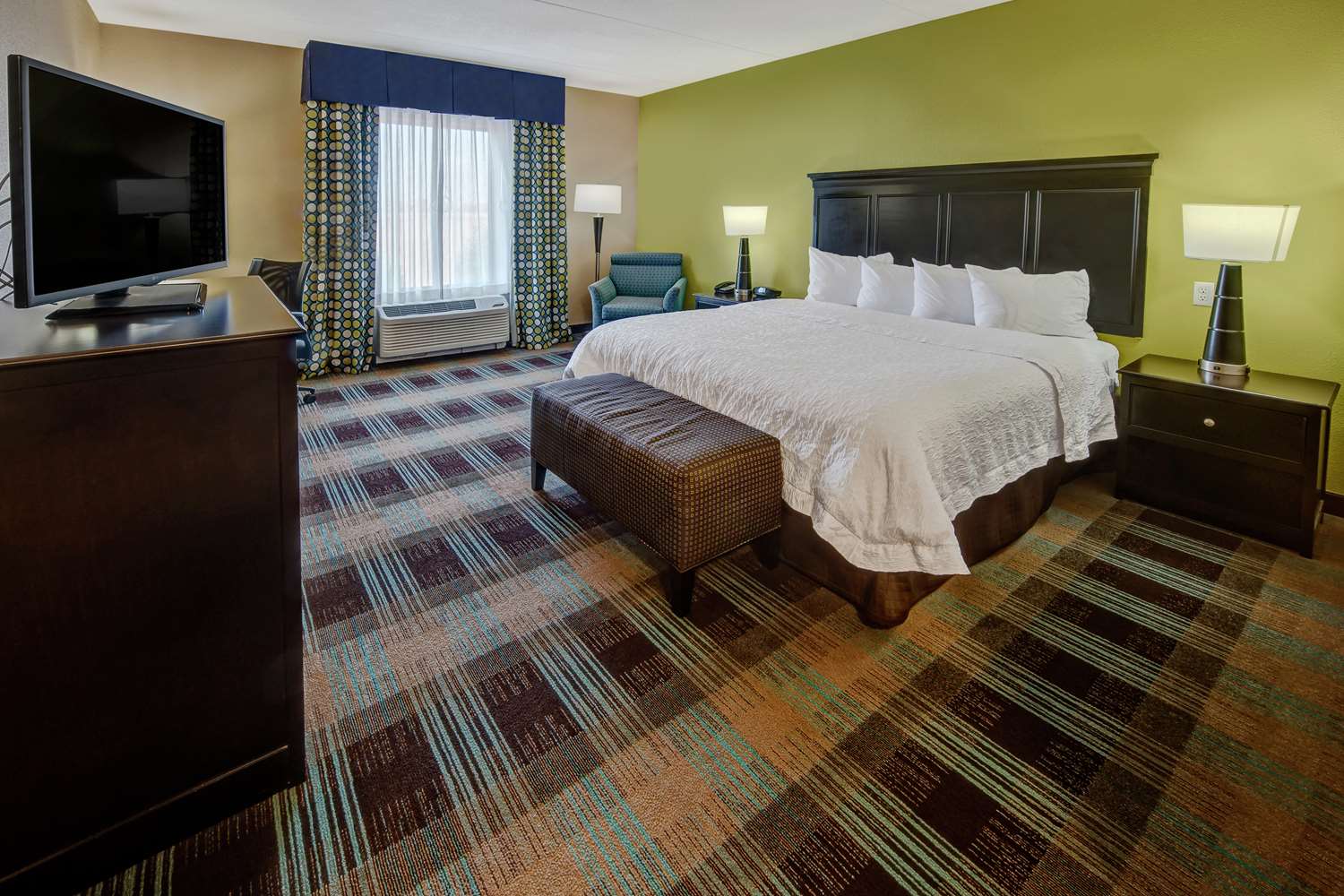 hampton inn and suites clarksville