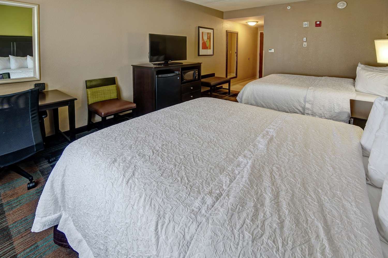 hampton inn and suites clarksville