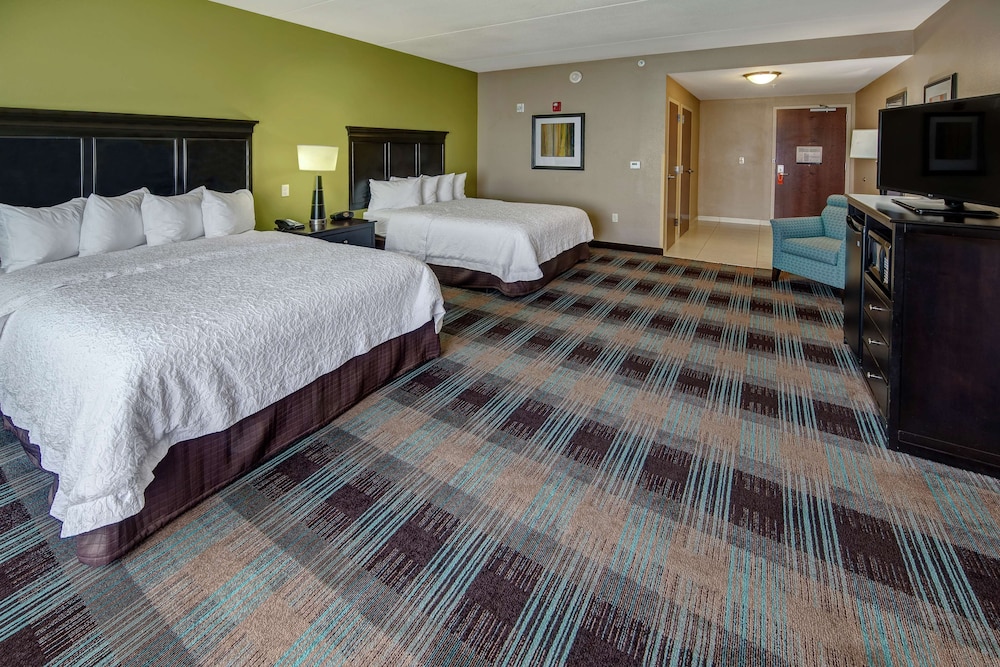 hampton inn and suites clarksville