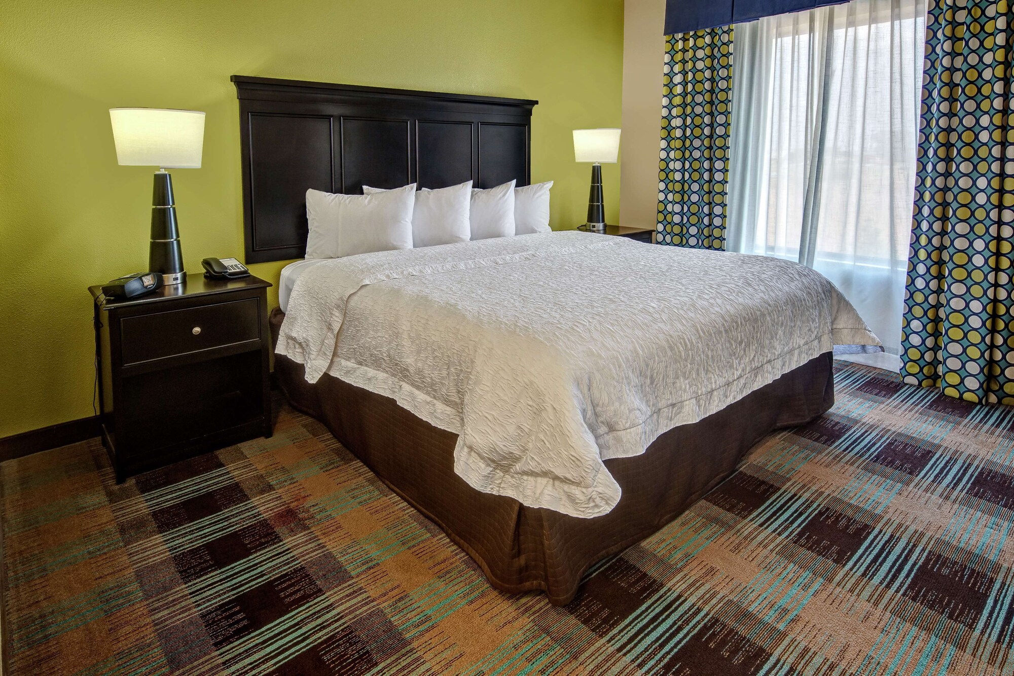 hampton inn and suites clarksville