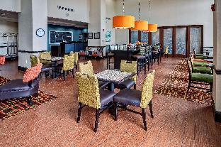 hampton inn and suites clarksville