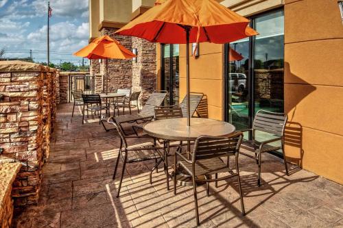 hampton inn and suites clarksville