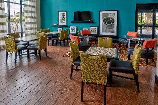 hampton inn and suites clarksville