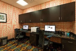 hampton inn and suites clarksville