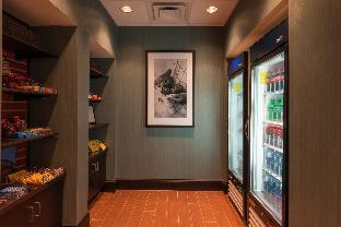 hampton inn and suites clarksville