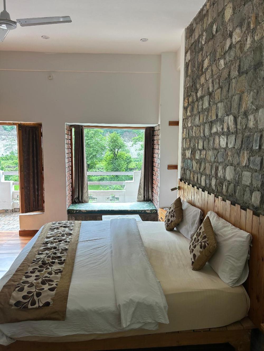 the needam luxury in the stunning himalayas