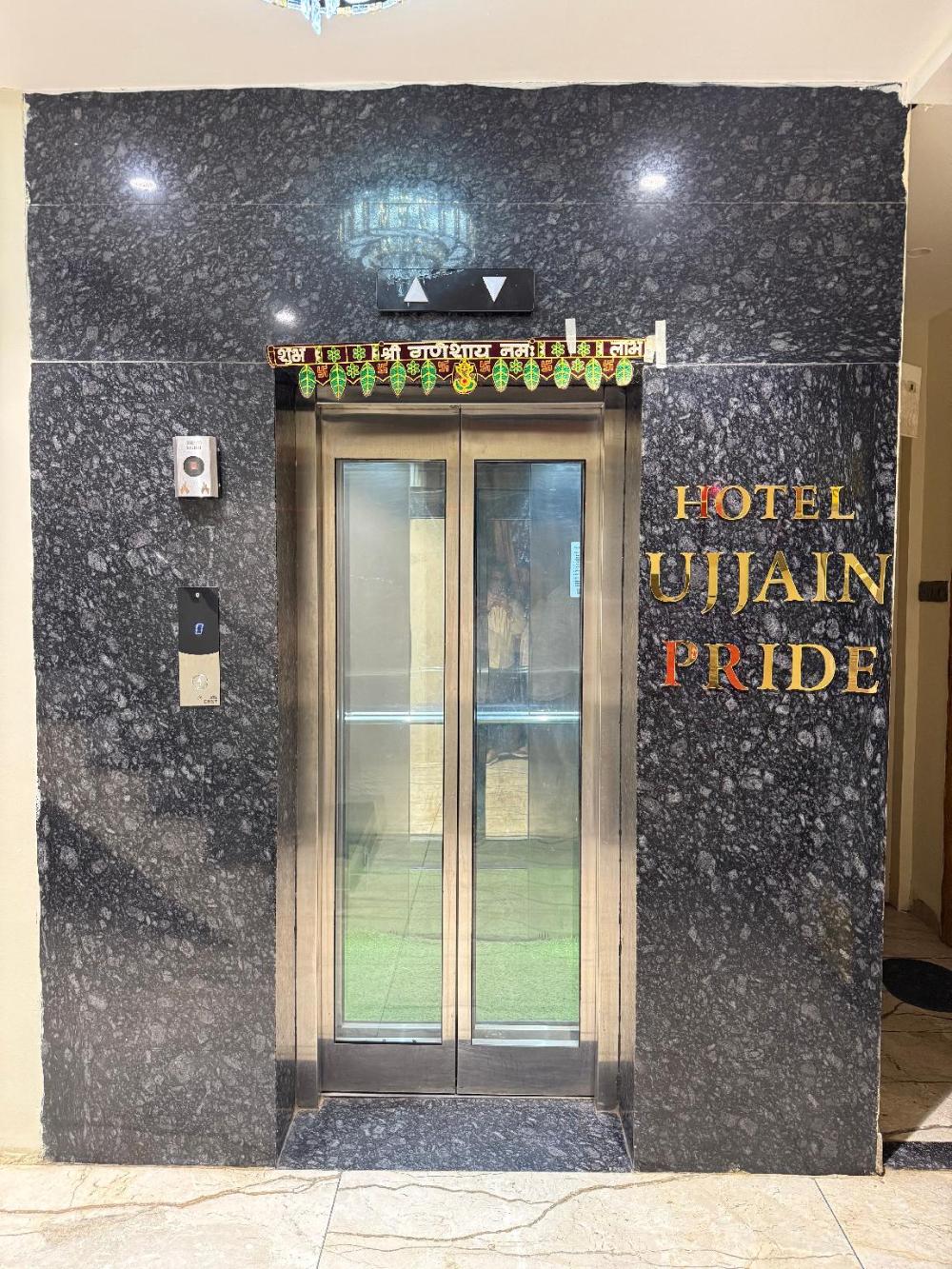 hotel ujjain pride
