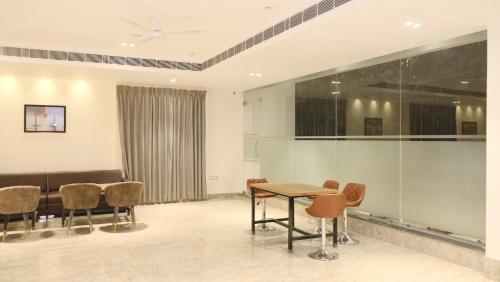 indraprastha inn