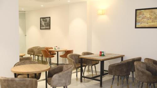 indraprastha inn