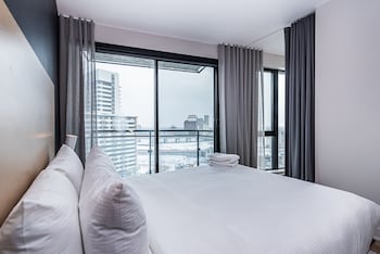 wrfy griffintown apartements