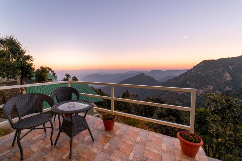 zostel plus nainital naina range