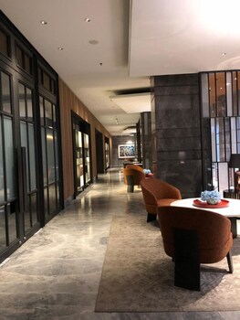 tentrem room at springwood alam sutera