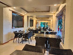 dwarkadhish palm valley pure veg
