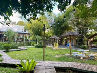 baan nai baan nok resort