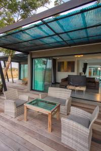 kept cabana