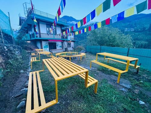 kasol hostel