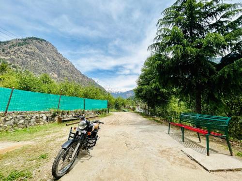 kasol hostel