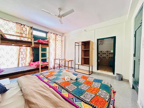 kasol hostel