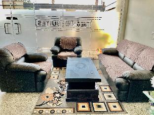 The Grand Suites - 122,India>>Ghaziabad,2 star