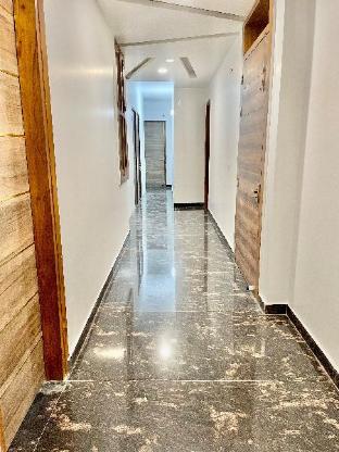 the grand suites 122