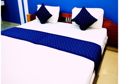 falling water resort