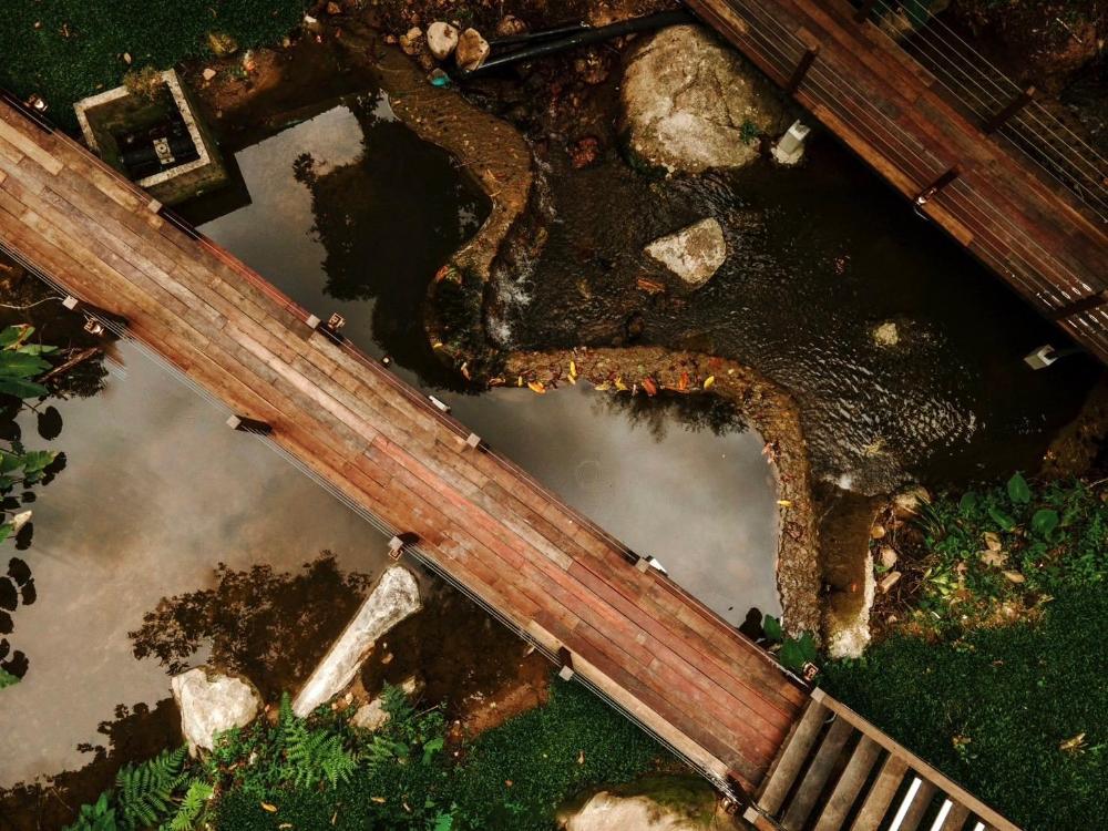 voraman cottage and cafe