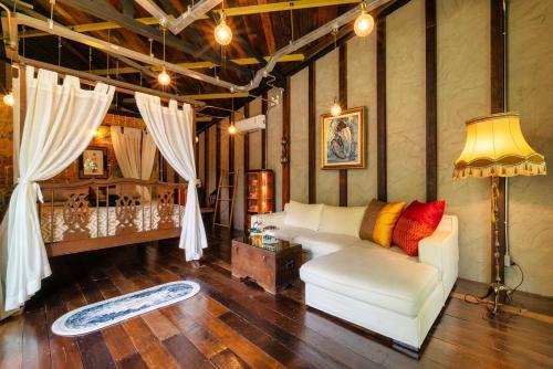 voraman cottage and cafe