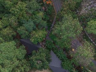 voraman cottage and cafe