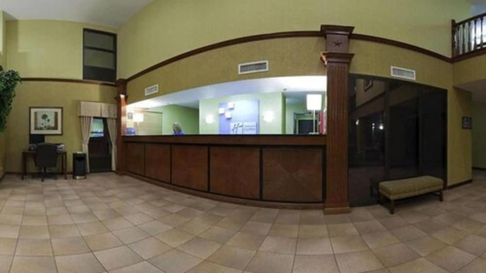 holiday inn express harlingen by ihg