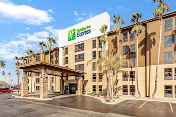 Holiday Inn Express Harlingen By Ihg,Cameron>>Brownsville,3 star