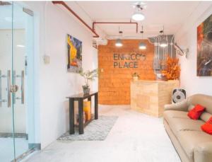 reddoorz enricos place kamias quezon city