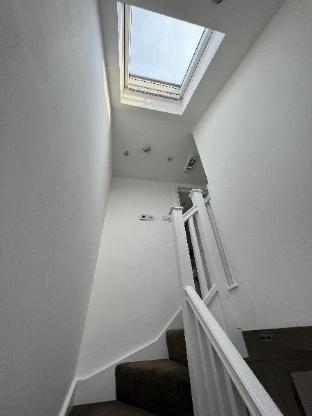4 wharncliffe drive