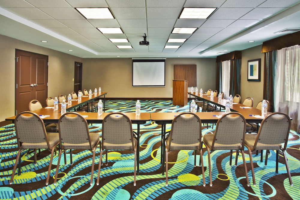 holiday inn express hastings by ihg