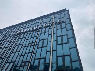 chariton hotel skudai kiri