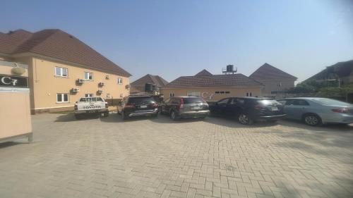 c7 hazelwood residence and suites