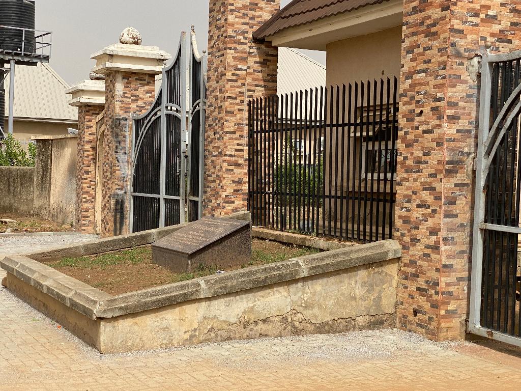 c7 hazelwood residence and suites