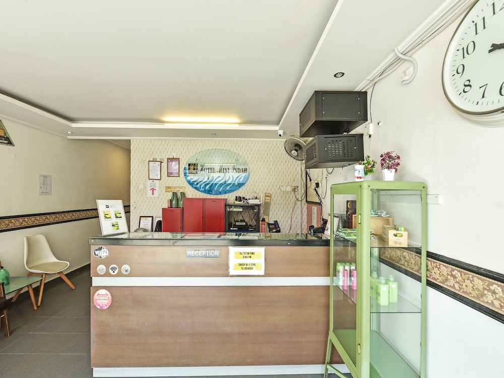 oyo 90727 hotel mini indah