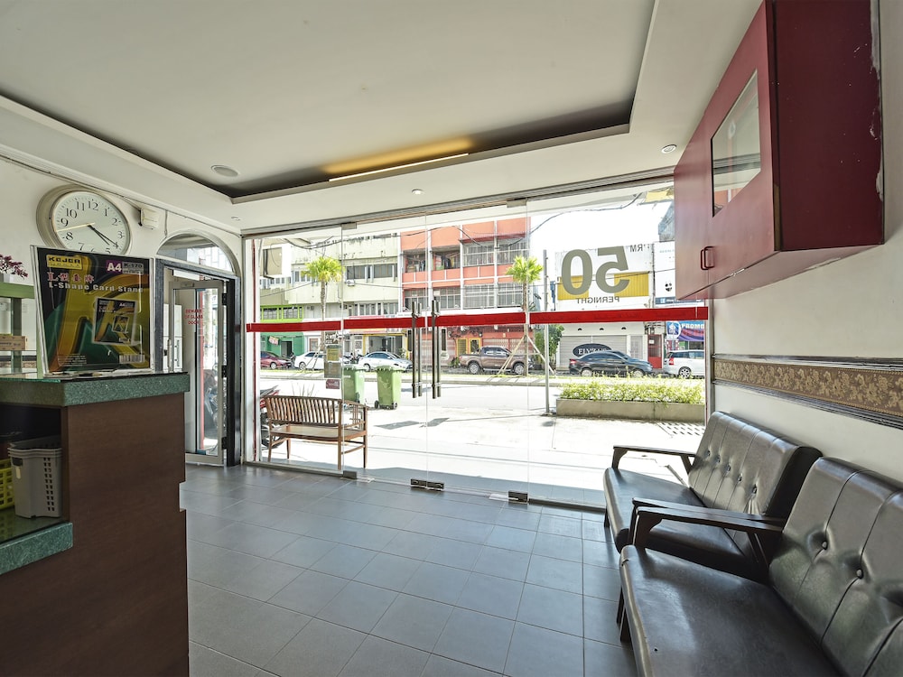 oyo 90727 hotel mini indah