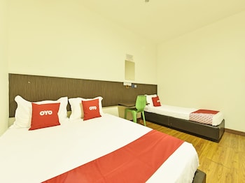 oyo 90727 hotel mini indah