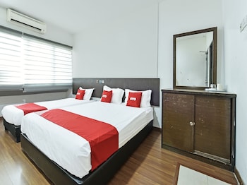 oyo 90727 hotel mini indah