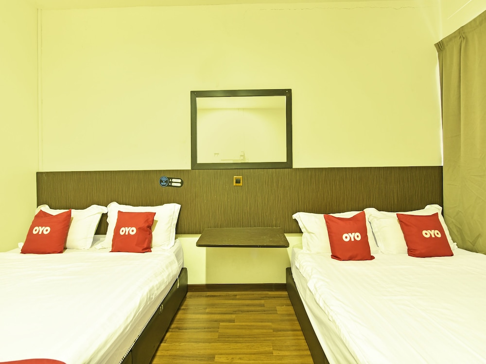oyo 90727 hotel mini indah