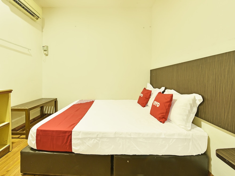 oyo 90727 hotel mini indah