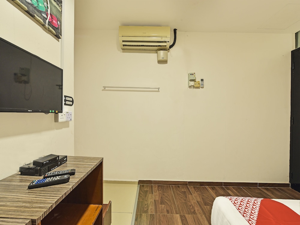 oyo 90727 hotel mini indah
