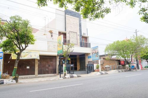 griya kinasih syariah near alun alun pati
