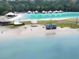 kiki beach island resort