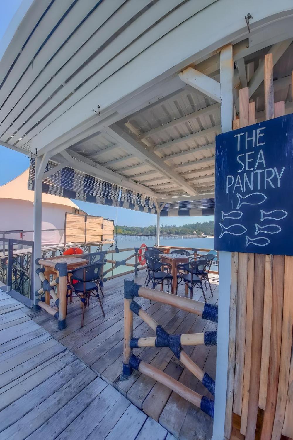 kiki beach island resort