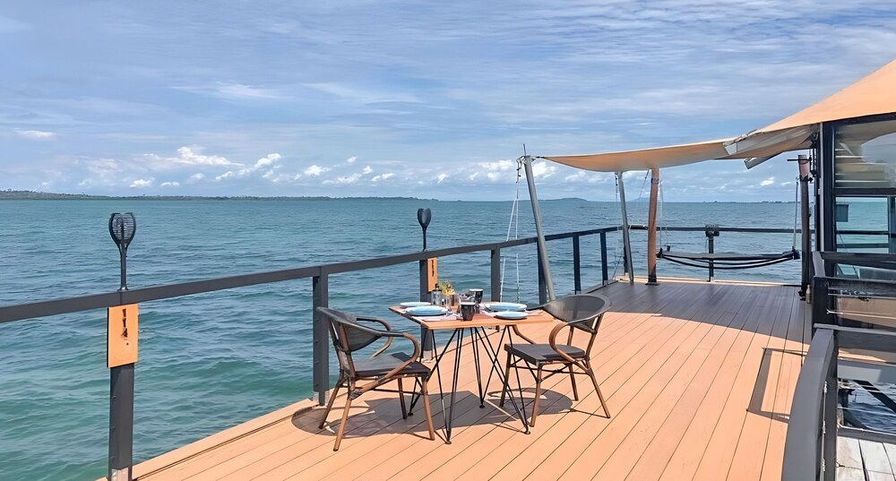 kiki beach island resort